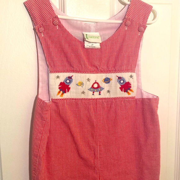 Other - Zuccini red/white gingham longall with smocked spaceships. Size 2T.